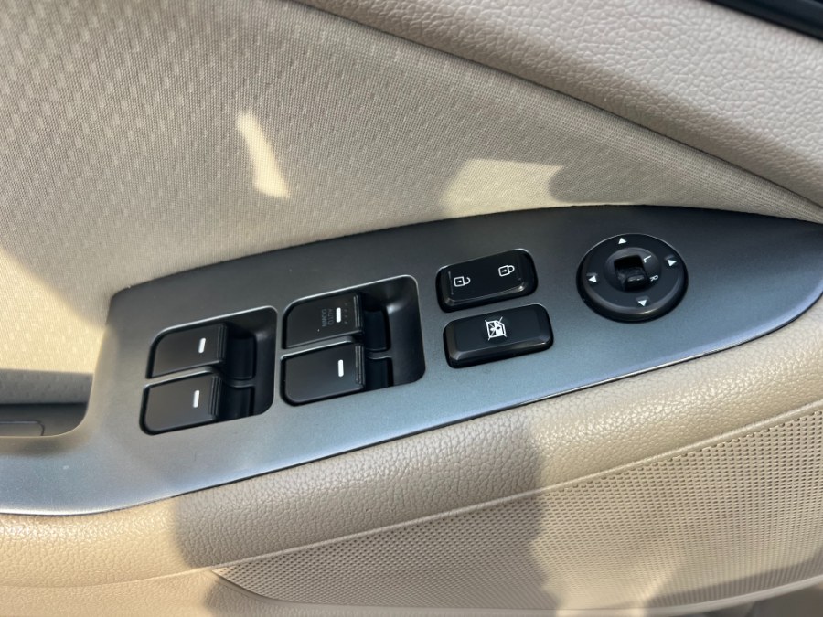 2013 Kia Optima 4dr Sdn LX, available for sale in Bristol, Connecticut | Bristol Auto Center LLC. Bristol, Connecticut 2013 Kia Optima 4dr Sdn LX, available for sale in Bristol, Connecticut | Bristol Auto Center LLC. Bristol, Connecticut