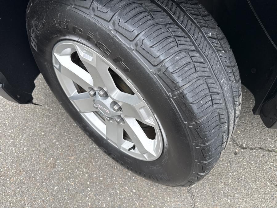 2016 GMC Acadia FWD 4dr SLE w/SLE-2, available for sale in Little Ferry, New Jersey | Victoria Preowned Autos Inc. Little Ferry, New Jersey 2016 GMC Acadia FWD 4dr SLE w/SLE-2, available for sale in Little Ferry, New Jersey | Victoria Preowned Autos Inc. Little Ferry, New Jersey