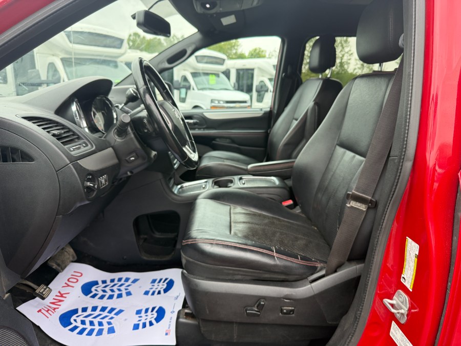 2014 Dodge Grand Caravan 4dr Wgn R/T, available for sale in Ortonville, Michigan | Marsh Auto Sales LLC. Ortonville, Michigan 2014 Dodge Grand Caravan 4dr Wgn R/T, available for sale in Ortonville, Michigan | Marsh Auto Sales LLC. Ortonville, Michigan