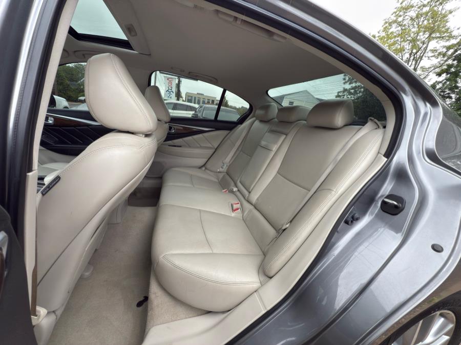 2015 Infiniti Q50 4dr Sdn Premium AWD, available for sale in Manchester, Connecticut | Carsonmain LLC. Manchester, Connecticut 2015 Infiniti Q50 4dr Sdn Premium AWD, available for sale in Manchester, Connecticut | Carsonmain LLC. Manchester, Connecticut