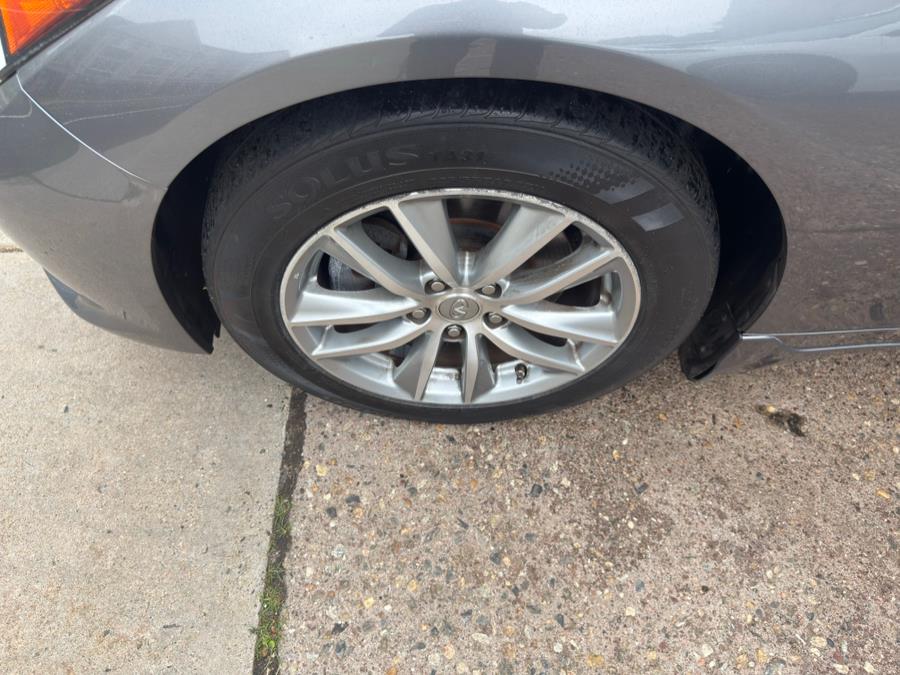2015 Infiniti Q50 4dr Sdn Premium AWD, available for sale in Manchester, Connecticut | Carsonmain LLC. Manchester, Connecticut 2015 Infiniti Q50 4dr Sdn Premium AWD, available for sale in Manchester, Connecticut | Carsonmain LLC. Manchester, Connecticut