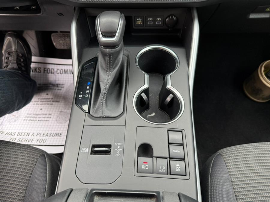 2023 Toyota Highlander LE FWD (Natl), available for sale in Brooklyn, New York | Worlds Best Auto Inc. Brooklyn, New York 2023 Toyota Highlander LE FWD (Natl), available for sale in Brooklyn, New York | Worlds Best Auto Inc. Brooklyn, New York
