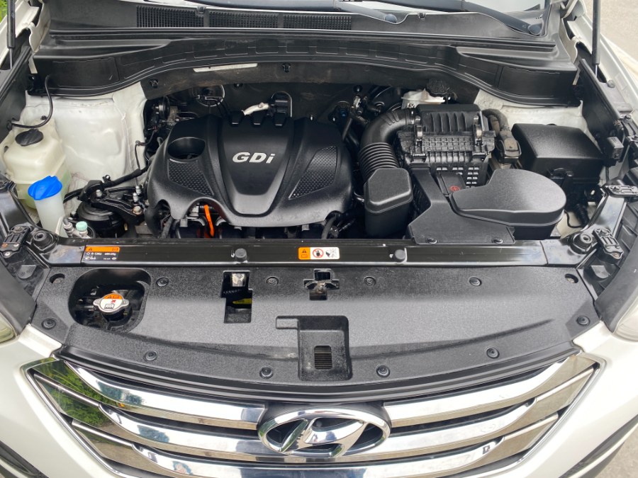 2014 Hyundai Santa Fe Sport AWD 4dr 2.4, available for sale in Middle Village, New York | Middle Village Motors . Middle Village, New York 2014 Hyundai Santa Fe Sport AWD 4dr 2.4, available for sale in Middle Village, New York | Middle Village Motors . Middle Village, New York