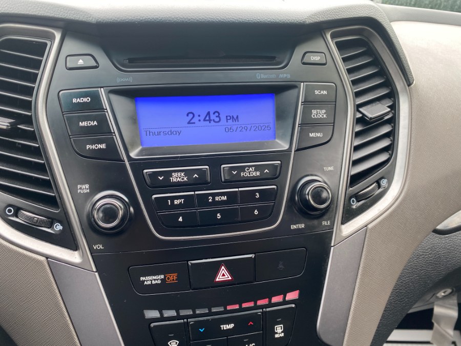 2014 Hyundai Santa Fe Sport AWD 4dr 2.4, available for sale in Middle Village, New York | Middle Village Motors . Middle Village, New York 2014 Hyundai Santa Fe Sport AWD 4dr 2.4, available for sale in Middle Village, New York | Middle Village Motors . Middle Village, New York