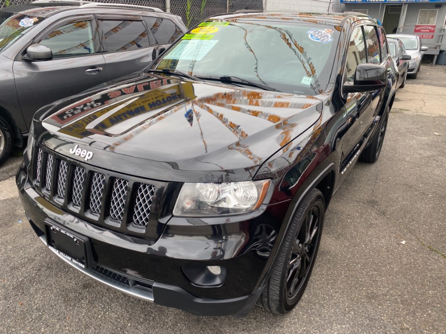 2012 Jeep Grand Cherokee 4WD 4dr Laredo, available for sale in Middle Village, New York | Middle Village Motors . Middle Village, New York
