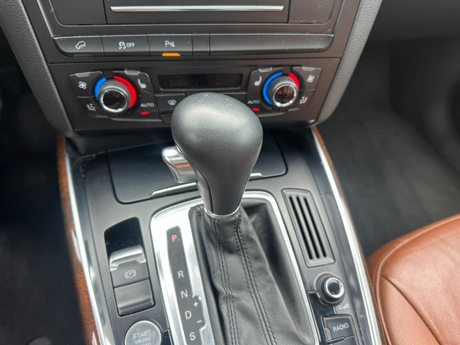 2011 Audi Q5 quattro 4dr 3.2L Prestige, available for sale in South Windsor, Connecticut | Mike And Tony Auto Sales, Inc. South Windsor, Connecticut 2011 Audi Q5 quattro 4dr 3.2L Prestige, available for sale in South Windsor, Connecticut | Mike And Tony Auto Sales, Inc. South Windsor, Connecticut