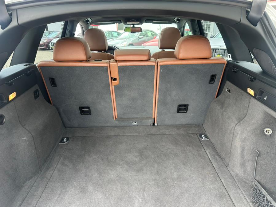 2011 Audi Q5 quattro 4dr 3.2L Prestige, available for sale in South Windsor, Connecticut | Mike And Tony Auto Sales, Inc. South Windsor, Connecticut 2011 Audi Q5 quattro 4dr 3.2L Prestige, available for sale in South Windsor, Connecticut | Mike And Tony Auto Sales, Inc. South Windsor, Connecticut