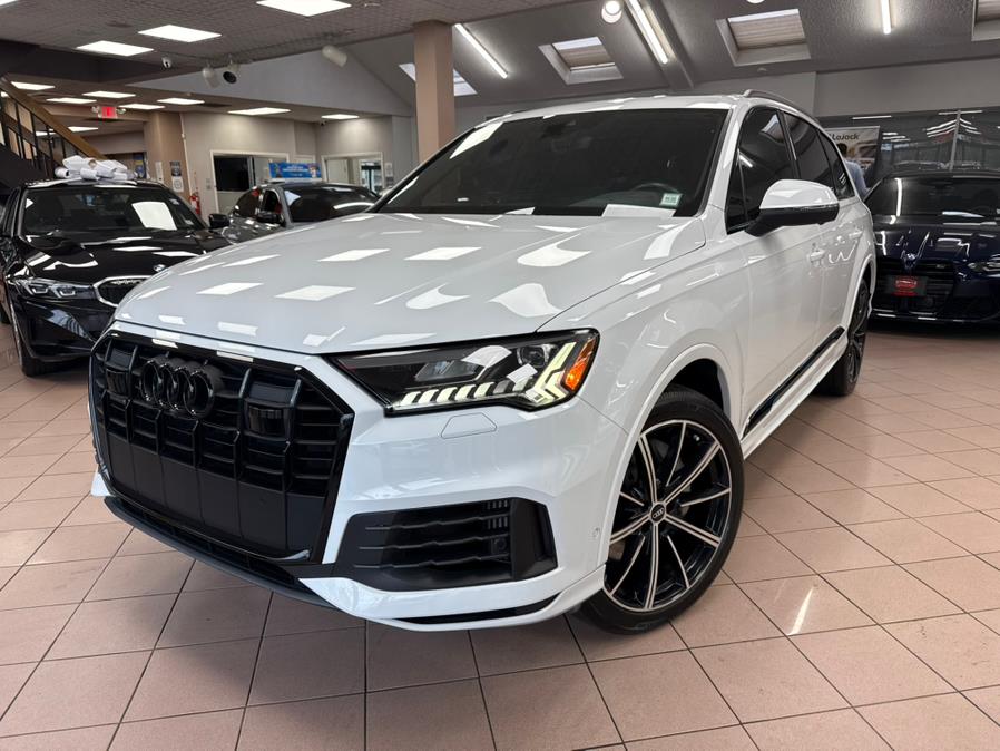 2022 Audi Q7 Premium Plus 55 TFSI quattro, available for sale in Massapequa Park, New York | Power Motors East. Massapequa Park, New York 2022 Audi Q7 Premium Plus 55 TFSI quattro, available for sale in Massapequa Park, New York | Power Motors East. Massapequa Park, New York