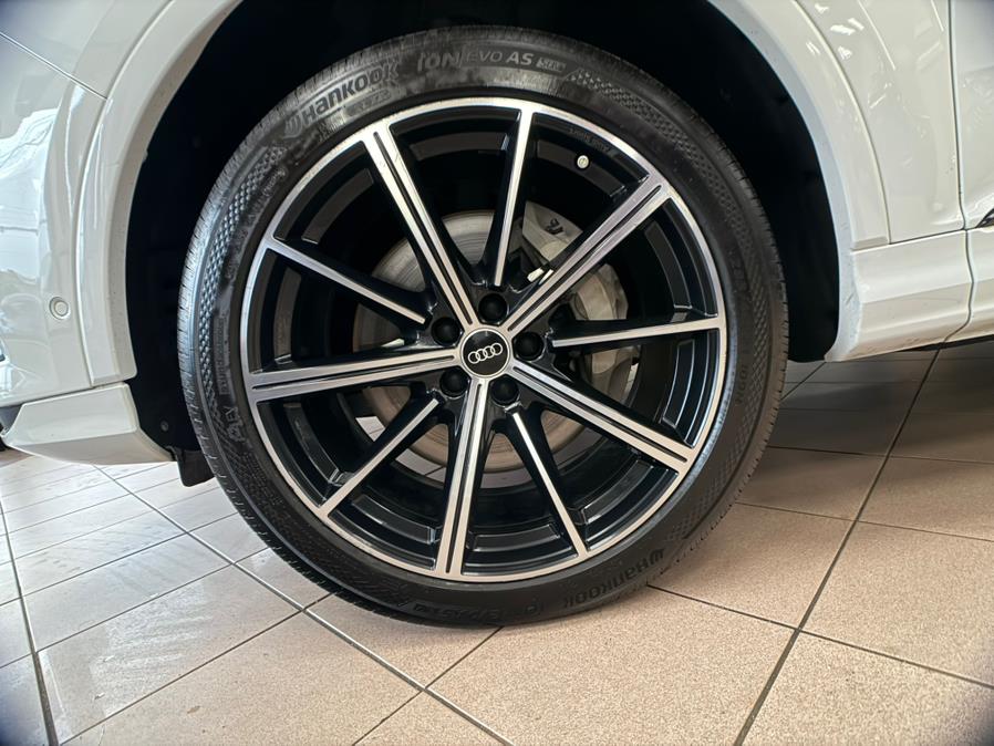 2022 Audi Q7 Premium Plus 55 TFSI quattro, available for sale in Massapequa Park, New York | Power Motors East. Massapequa Park, New York 2022 Audi Q7 Premium Plus 55 TFSI quattro, available for sale in Massapequa Park, New York | Power Motors East. Massapequa Park, New York