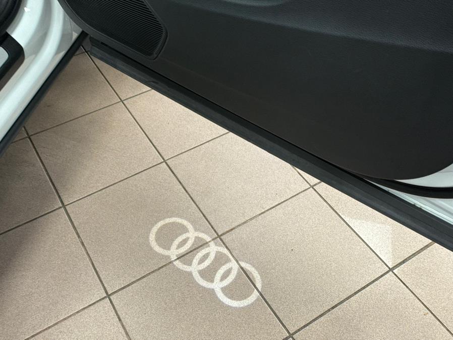 2022 Audi Q7 Premium Plus 55 TFSI quattro, available for sale in Massapequa Park, New York | Power Motors East. Massapequa Park, New York 2022 Audi Q7 Premium Plus 55 TFSI quattro, available for sale in Massapequa Park, New York | Power Motors East. Massapequa Park, New York