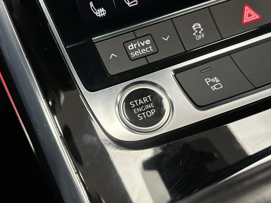 2022 Audi Q7 Premium Plus 55 TFSI quattro, available for sale in Massapequa Park, New York | Power Motors East. Massapequa Park, New York 2022 Audi Q7 Premium Plus 55 TFSI quattro, available for sale in Massapequa Park, New York | Power Motors East. Massapequa Park, New York