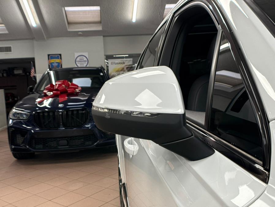 2022 Audi Q7 Premium Plus 55 TFSI quattro, available for sale in Massapequa Park, New York | Power Motors East. Massapequa Park, New York 2022 Audi Q7 Premium Plus 55 TFSI quattro, available for sale in Massapequa Park, New York | Power Motors East. Massapequa Park, New York