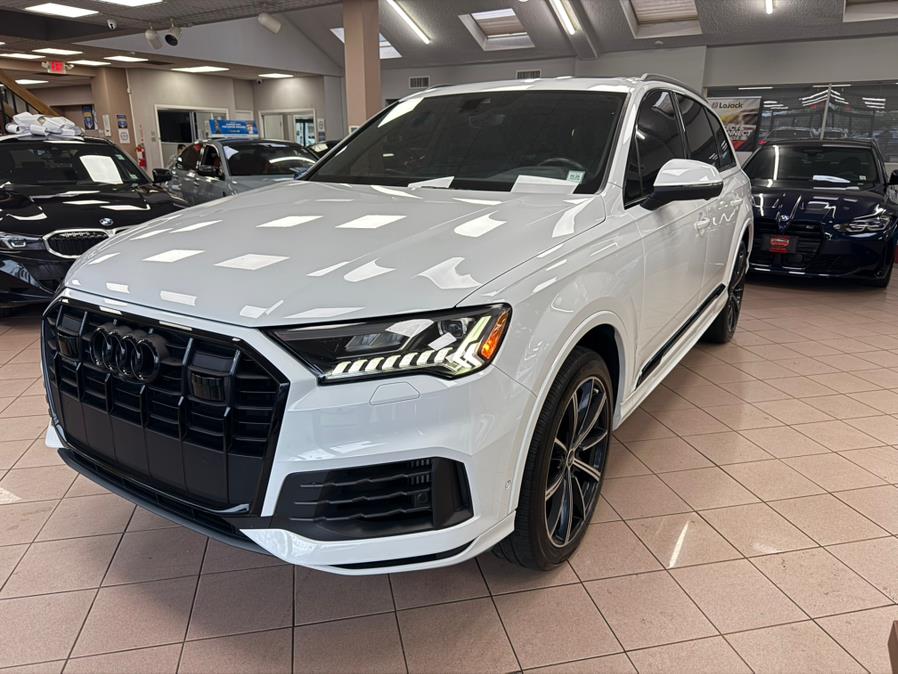 2022 Audi Q7 Premium Plus 55 TFSI quattro, available for sale in Massapequa Park, New York | Power Motors East. Massapequa Park, New York 2022 Audi Q7 Premium Plus 55 TFSI quattro, available for sale in Massapequa Park, New York | Power Motors East. Massapequa Park, New York