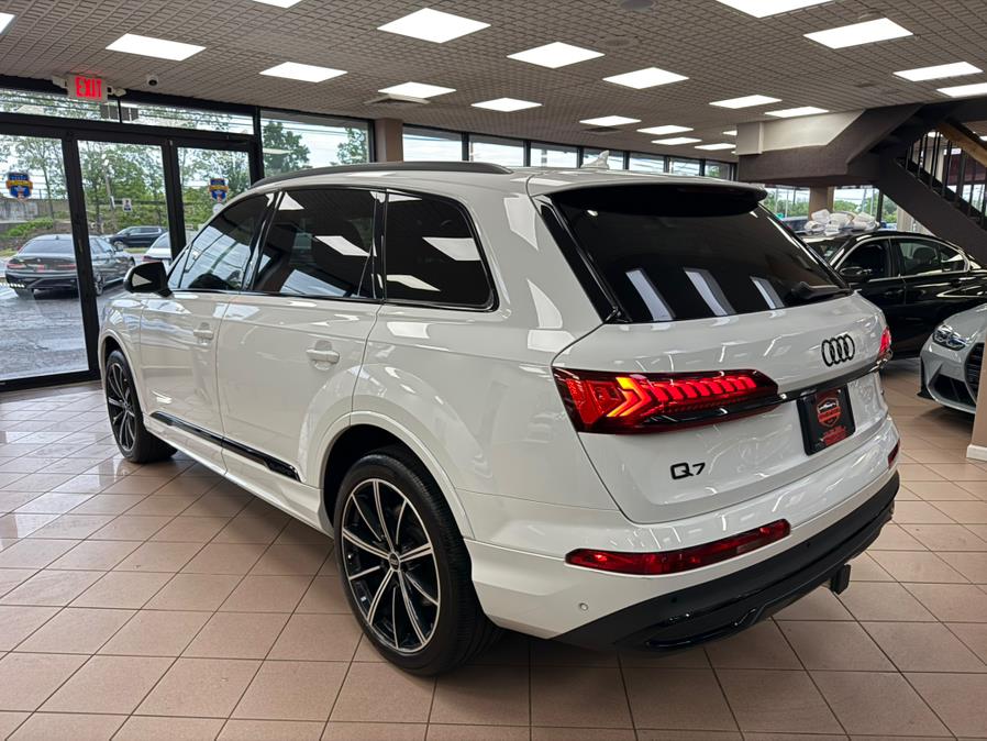 2022 Audi Q7 Premium Plus 55 TFSI quattro, available for sale in Massapequa Park, New York | Power Motors East. Massapequa Park, New York 2022 Audi Q7 Premium Plus 55 TFSI quattro, available for sale in Massapequa Park, New York | Power Motors East. Massapequa Park, New York