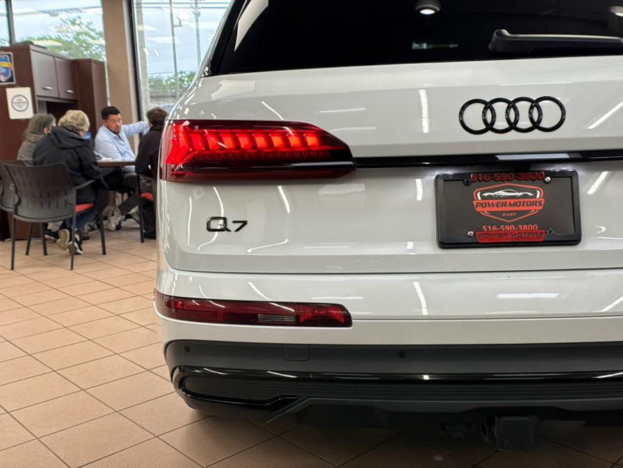 2022 Audi Q7 Premium Plus 55 TFSI quattro, available for sale in Massapequa Park, New York | Power Motors East. Massapequa Park, New York 2022 Audi Q7 Premium Plus 55 TFSI quattro, available for sale in Massapequa Park, New York | Power Motors East. Massapequa Park, New York