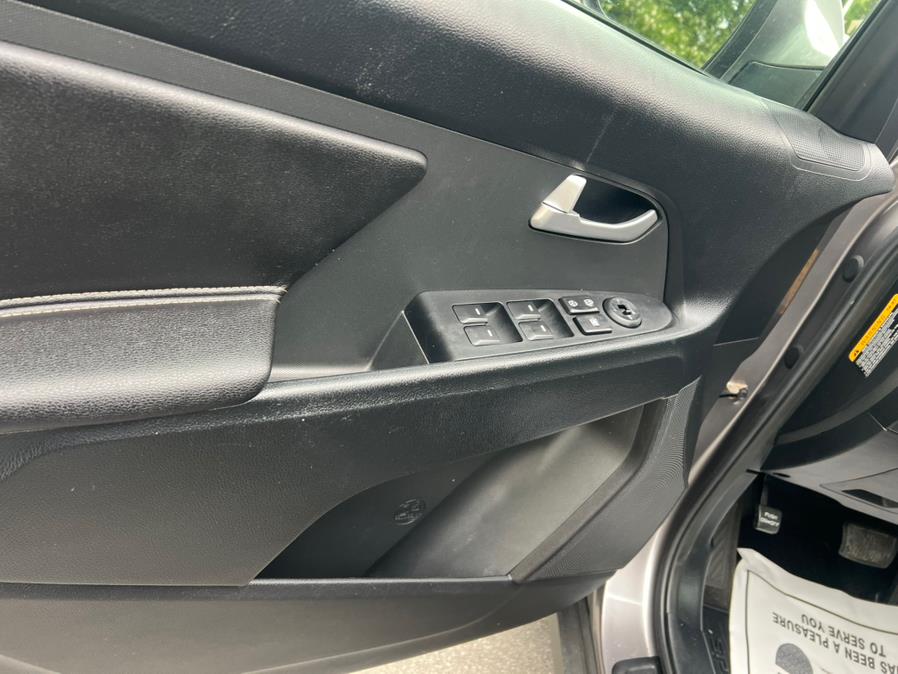 2012 Kia Sportage AWD 4dr LX, available for sale in Swansea, Massachusetts | Gas On The Run. Swansea, Massachusetts 2012 Kia Sportage AWD 4dr LX, available for sale in Swansea, Massachusetts | Gas On The Run. Swansea, Massachusetts