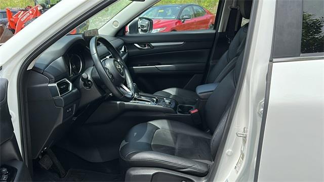 2022 Mazda Cx-5 2.5 S Select Package, available for sale in Avon, Connecticut | Sullivan Automotive Group. Avon, Connecticut 2022 Mazda Cx-5 2.5 S Select Package, available for sale in Avon, Connecticut | Sullivan Automotive Group. Avon, Connecticut