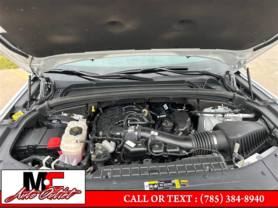 2023 Jeep Grand Cherokee L Altitude 4x4, available for sale in Colby, Kansas | M C Auto Outlet Inc. Colby, Kansas 2023 Jeep Grand Cherokee L Altitude 4x4, available for sale in Colby, Kansas | M C Auto Outlet Inc. Colby, Kansas