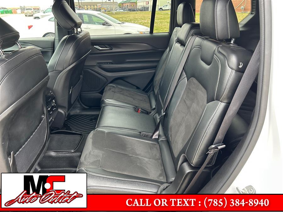 2023 Jeep Grand Cherokee L Altitude 4x4, available for sale in Colby, Kansas | M C Auto Outlet Inc. Colby, Kansas 2023 Jeep Grand Cherokee L Altitude 4x4, available for sale in Colby, Kansas | M C Auto Outlet Inc. Colby, Kansas