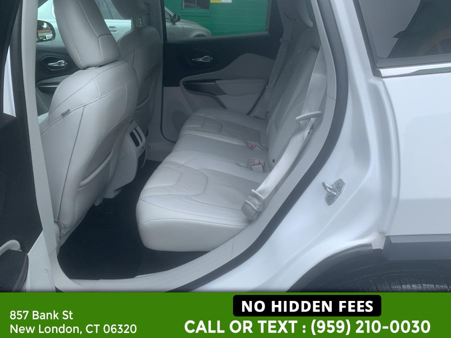 2019 Jeep Cherokee Limited 4x4, available for sale in New London, Connecticut | McAvoy Inc dba Town Hill Auto. New London, Connecticut 2019 Jeep Cherokee Limited 4x4, available for sale in New London, Connecticut | McAvoy Inc dba Town Hill Auto. New London, Connecticut