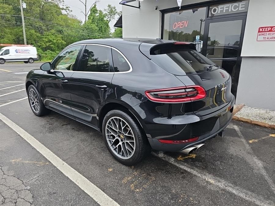 2015 Porsche Macan