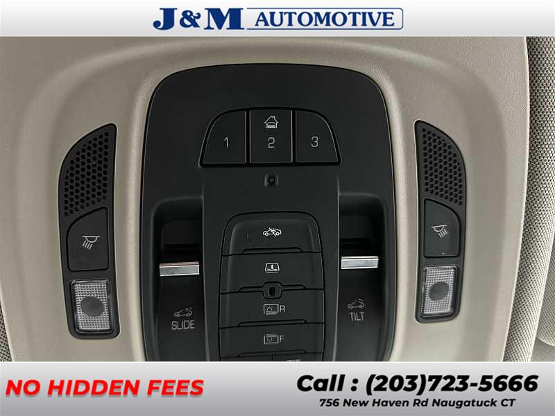 2017 Cadillac Ct6 Luxury AWD, available for sale in Naugatuck, Connecticut | J&M Automotive Sls&Svc LLC. Naugatuck, Connecticut 2017 Cadillac Ct6 Luxury AWD, available for sale in Naugatuck, Connecticut | J&M Automotive Sls&Svc LLC. Naugatuck, Connecticut
