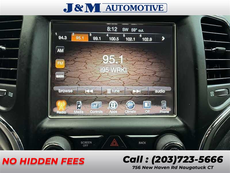2017 Jeep Grand Cherokee Altitude, available for sale in Naugatuck, Connecticut | J&M Automotive Sls&Svc LLC. Naugatuck, Connecticut 2017 Jeep Grand Cherokee Altitude, available for sale in Naugatuck, Connecticut | J&M Automotive Sls&Svc LLC. Naugatuck, Connecticut