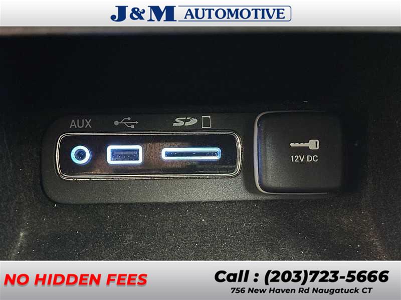 2017 Jeep Grand Cherokee Altitude, available for sale in Naugatuck, Connecticut | J&M Automotive Sls&Svc LLC. Naugatuck, Connecticut 2017 Jeep Grand Cherokee Altitude, available for sale in Naugatuck, Connecticut | J&M Automotive Sls&Svc LLC. Naugatuck, Connecticut