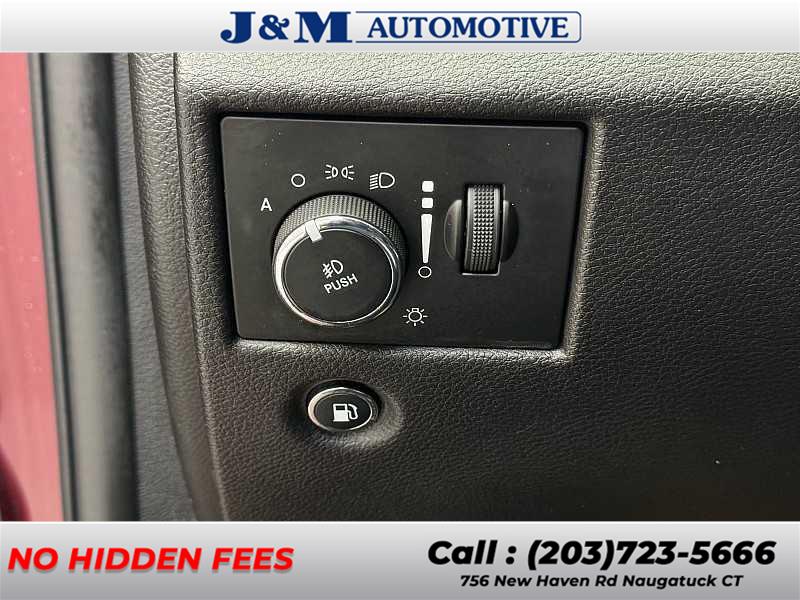 2017 Jeep Grand Cherokee Altitude, available for sale in Naugatuck, Connecticut | J&M Automotive Sls&Svc LLC. Naugatuck, Connecticut 2017 Jeep Grand Cherokee Altitude, available for sale in Naugatuck, Connecticut | J&M Automotive Sls&Svc LLC. Naugatuck, Connecticut