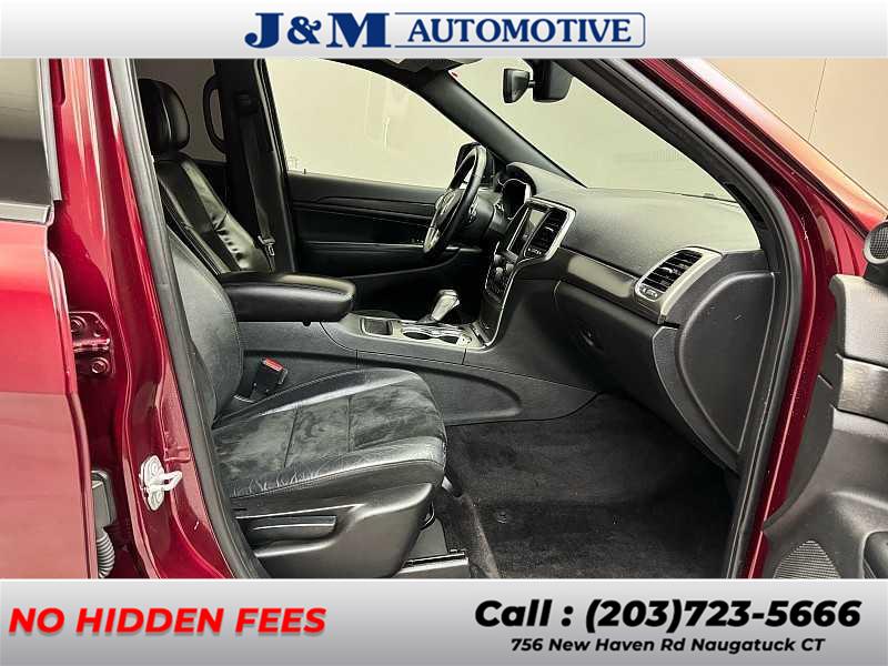 2017 Jeep Grand Cherokee Altitude, available for sale in Naugatuck, Connecticut | J&M Automotive Sls&Svc LLC. Naugatuck, Connecticut 2017 Jeep Grand Cherokee Altitude, available for sale in Naugatuck, Connecticut | J&M Automotive Sls&Svc LLC. Naugatuck, Connecticut