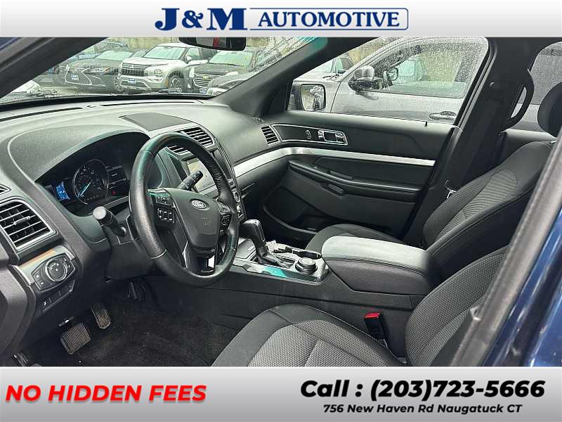 2017 Ford Explorer XLT, available for sale in Naugatuck, Connecticut | J&M Automotive Sls&Svc LLC. Naugatuck, Connecticut 2017 Ford Explorer XLT, available for sale in Naugatuck, Connecticut | J&M Automotive Sls&Svc LLC. Naugatuck, Connecticut