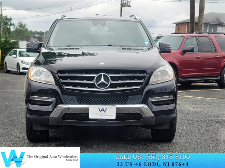 2015 Mercedes-Benz M-Class 4MATIC 4dr ML 350, available for sale in Lodi, New Jersey | AW Auto & Truck Wholesalers, Inc. Lodi, New Jersey 2015 Mercedes-Benz M-Class 4MATIC 4dr ML 350, available for sale in Lodi, New Jersey | AW Auto & Truck Wholesalers, Inc. Lodi, New Jersey