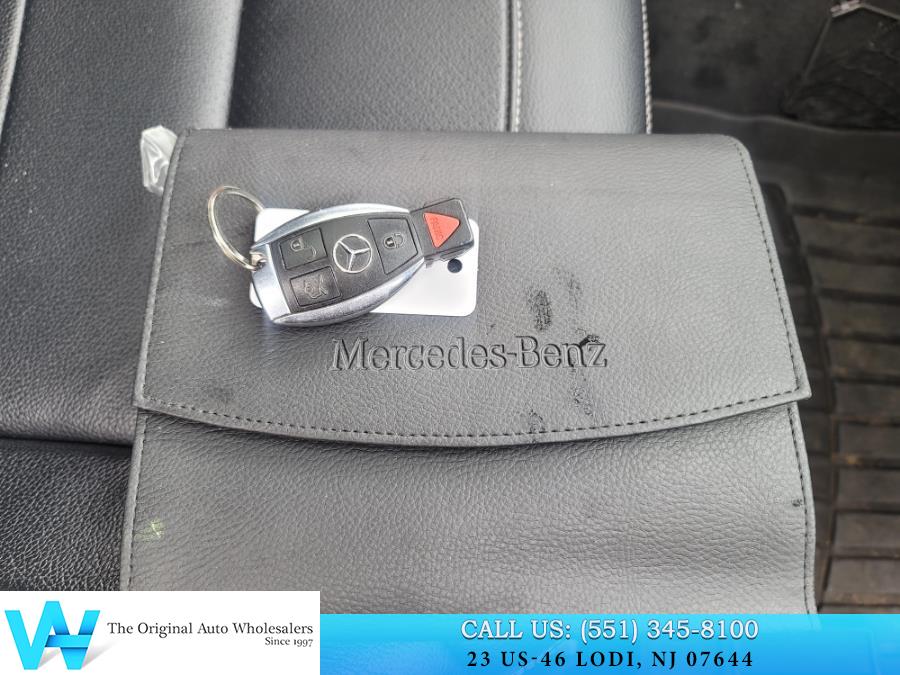 2015 Mercedes-Benz M-Class 4MATIC 4dr ML 350, available for sale in Lodi, New Jersey | AW Auto & Truck Wholesalers, Inc. Lodi, New Jersey 2015 Mercedes-Benz M-Class 4MATIC 4dr ML 350, available for sale in Lodi, New Jersey | AW Auto & Truck Wholesalers, Inc. Lodi, New Jersey