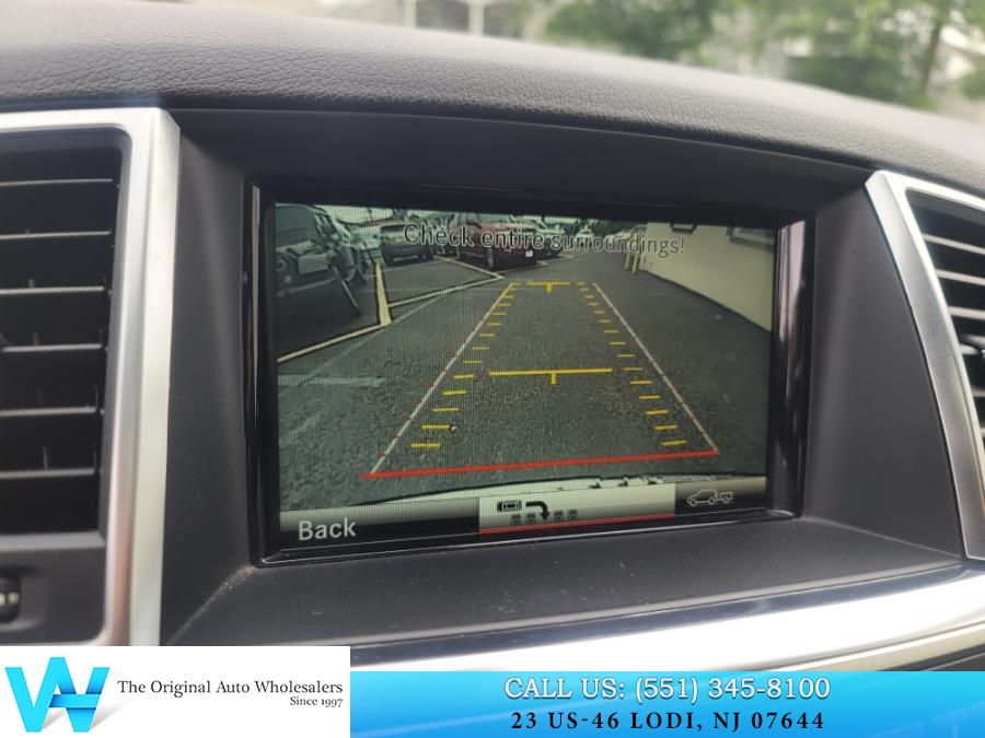 2015 Mercedes-Benz M-Class 4MATIC 4dr ML 350, available for sale in Lodi, New Jersey | AW Auto & Truck Wholesalers, Inc. Lodi, New Jersey 2015 Mercedes-Benz M-Class 4MATIC 4dr ML 350, available for sale in Lodi, New Jersey | AW Auto & Truck Wholesalers, Inc. Lodi, New Jersey