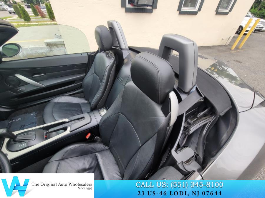 2005 BMW Z4 2dr Roadster 2.5i, available for sale in Lodi, New Jersey | AW Auto & Truck Wholesalers, Inc. Lodi, New Jersey 2005 BMW Z4 2dr Roadster 2.5i, available for sale in Lodi, New Jersey | AW Auto & Truck Wholesalers, Inc. Lodi, New Jersey