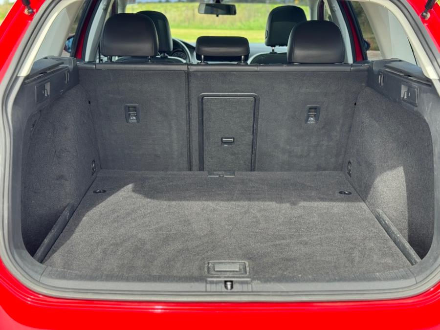 2015 Volkswagen Golf Sportwagen SE, available for sale in Darien, Wisconsin | Geneva Motor Cars. Darien, Wisconsin 2015 Volkswagen Golf Sportwagen SE, available for sale in Darien, Wisconsin | Geneva Motor Cars. Darien, Wisconsin
