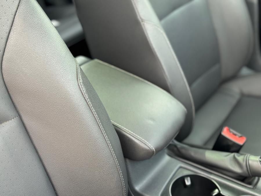 2015 Volkswagen Golf Sportwagen SE, available for sale in Darien, Wisconsin | Geneva Motor Cars. Darien, Wisconsin 2015 Volkswagen Golf Sportwagen SE, available for sale in Darien, Wisconsin | Geneva Motor Cars. Darien, Wisconsin