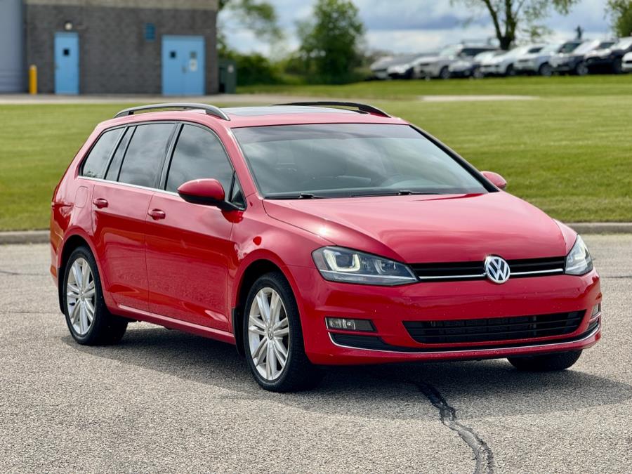 2015 Volkswagen Golf Sportwagen SE, available for sale in Darien, Wisconsin | Geneva Motor Cars. Darien, Wisconsin 2015 Volkswagen Golf Sportwagen SE, available for sale in Darien, Wisconsin | Geneva Motor Cars. Darien, Wisconsin