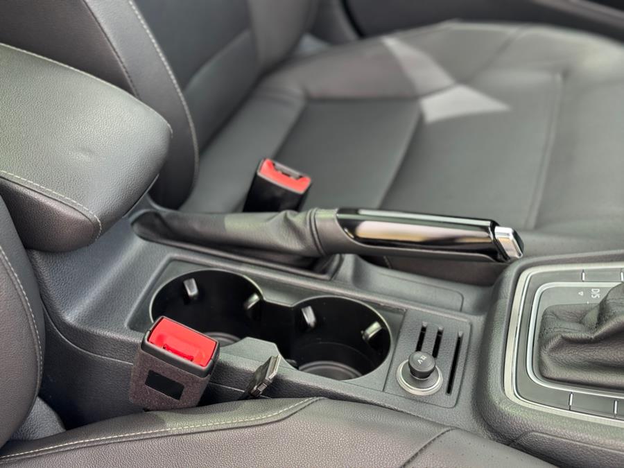 2015 Volkswagen Golf Sportwagen SE, available for sale in Darien, Wisconsin | Geneva Motor Cars. Darien, Wisconsin 2015 Volkswagen Golf Sportwagen SE, available for sale in Darien, Wisconsin | Geneva Motor Cars. Darien, Wisconsin