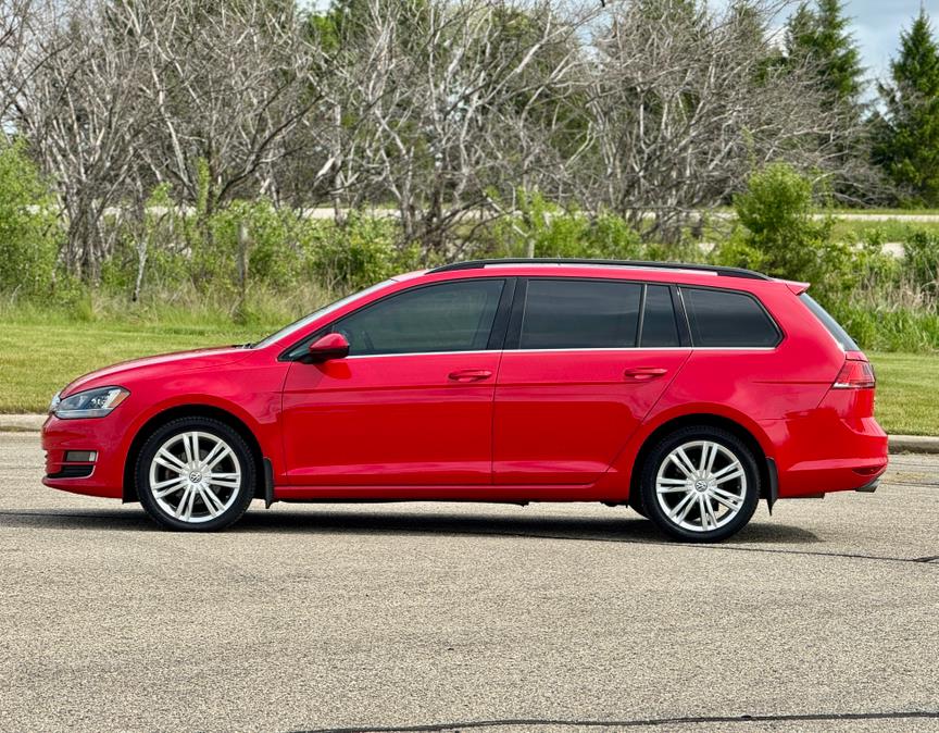 2015 Volkswagen Golf Sportwagen SE, available for sale in Darien, Wisconsin | Geneva Motor Cars. Darien, Wisconsin 2015 Volkswagen Golf Sportwagen SE, available for sale in Darien, Wisconsin | Geneva Motor Cars. Darien, Wisconsin