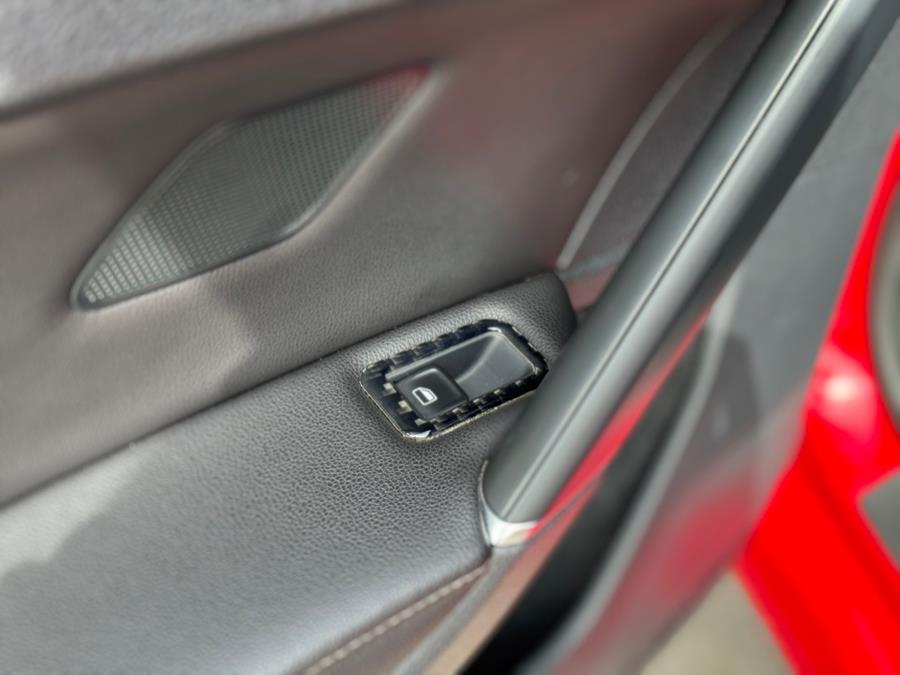 2015 Volkswagen Golf Sportwagen SE, available for sale in Darien, Wisconsin | Geneva Motor Cars. Darien, Wisconsin 2015 Volkswagen Golf Sportwagen SE, available for sale in Darien, Wisconsin | Geneva Motor Cars. Darien, Wisconsin