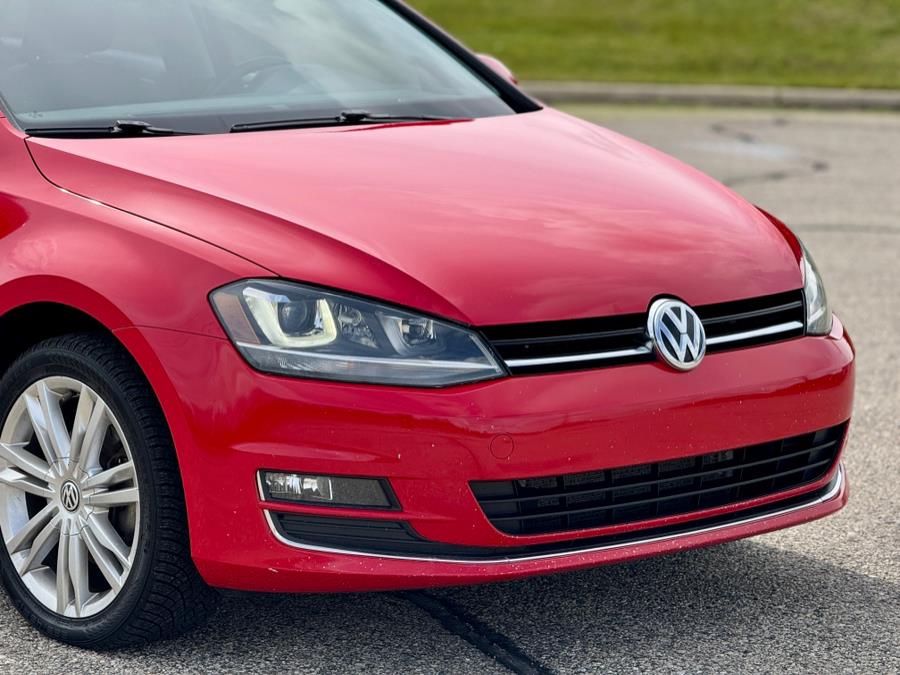 2015 Volkswagen Golf Sportwagen SE, available for sale in Darien, Wisconsin | Geneva Motor Cars. Darien, Wisconsin 2015 Volkswagen Golf Sportwagen SE, available for sale in Darien, Wisconsin | Geneva Motor Cars. Darien, Wisconsin