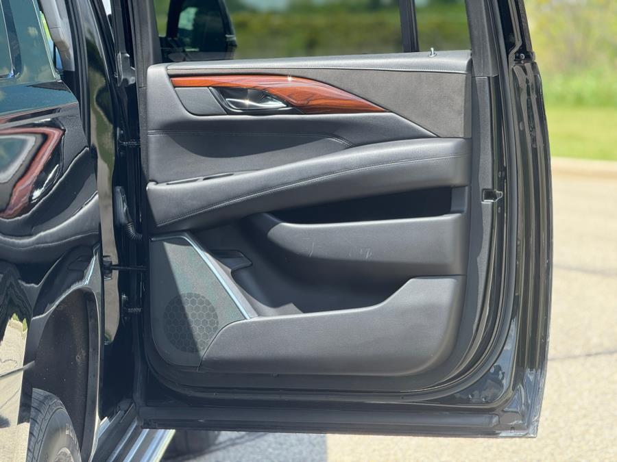 2019 Cadillac Escalade Esv Base, available for sale in Darien, Wisconsin | Geneva Motor Cars. Darien, Wisconsin 2019 Cadillac Escalade Esv Base, available for sale in Darien, Wisconsin | Geneva Motor Cars. Darien, Wisconsin