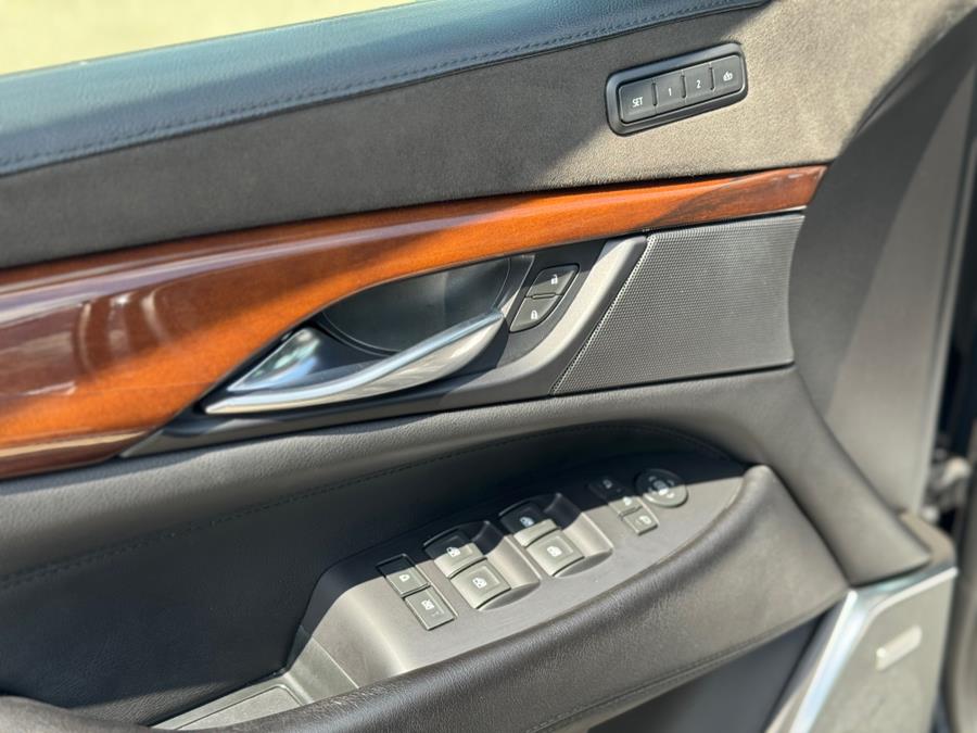2019 Cadillac Escalade Esv Base, available for sale in Darien, Wisconsin | Geneva Motor Cars. Darien, Wisconsin 2019 Cadillac Escalade Esv Base, available for sale in Darien, Wisconsin | Geneva Motor Cars. Darien, Wisconsin