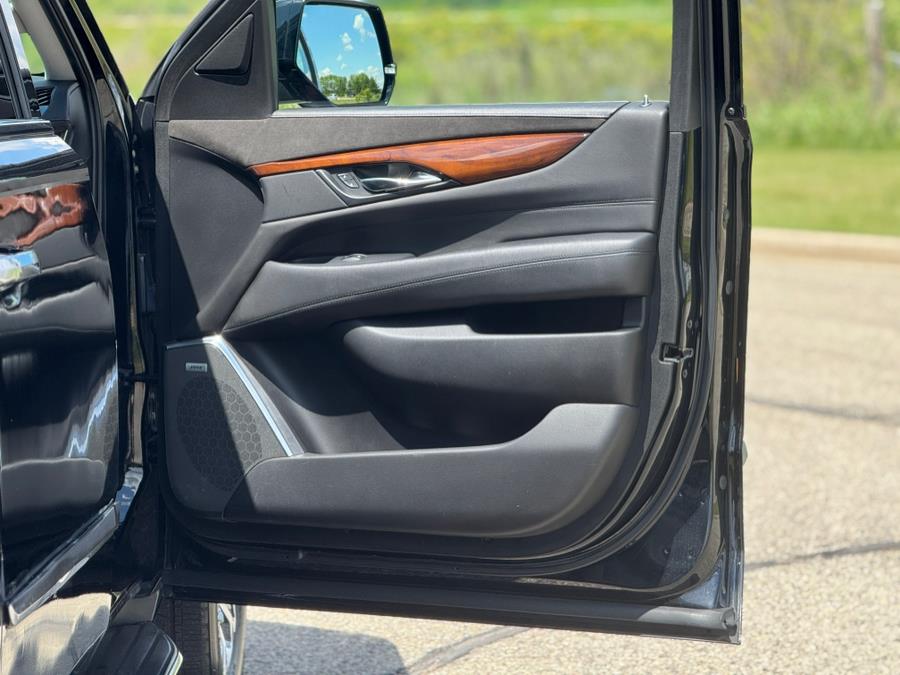 2019 Cadillac Escalade Esv Base, available for sale in Darien, Wisconsin | Geneva Motor Cars. Darien, Wisconsin 2019 Cadillac Escalade Esv Base, available for sale in Darien, Wisconsin | Geneva Motor Cars. Darien, Wisconsin