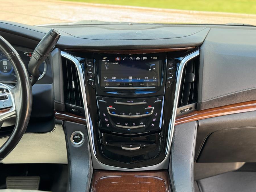 2019 Cadillac Escalade Esv Base, available for sale in Darien, Wisconsin | Geneva Motor Cars. Darien, Wisconsin 2019 Cadillac Escalade Esv Base, available for sale in Darien, Wisconsin | Geneva Motor Cars. Darien, Wisconsin