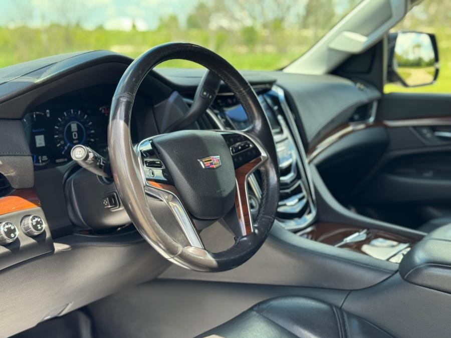 2019 Cadillac Escalade Esv Base, available for sale in Darien, Wisconsin | Geneva Motor Cars. Darien, Wisconsin 2019 Cadillac Escalade Esv Base, available for sale in Darien, Wisconsin | Geneva Motor Cars. Darien, Wisconsin