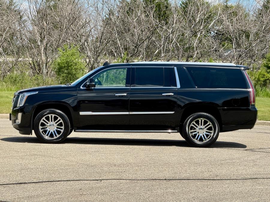 2019 Cadillac Escalade Esv Base, available for sale in Darien, Wisconsin | Geneva Motor Cars. Darien, Wisconsin 2019 Cadillac Escalade Esv Base, available for sale in Darien, Wisconsin | Geneva Motor Cars. Darien, Wisconsin