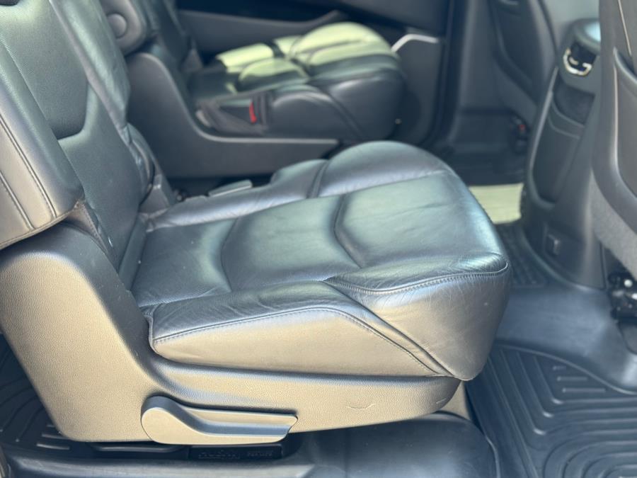 2019 Cadillac Escalade Esv Base, available for sale in Darien, Wisconsin | Geneva Motor Cars. Darien, Wisconsin 2019 Cadillac Escalade Esv Base, available for sale in Darien, Wisconsin | Geneva Motor Cars. Darien, Wisconsin