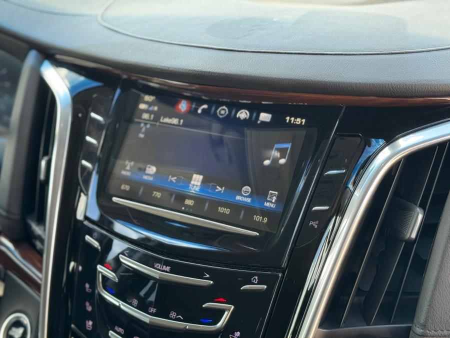 2019 Cadillac Escalade Esv Base, available for sale in Darien, Wisconsin | Geneva Motor Cars. Darien, Wisconsin 2019 Cadillac Escalade Esv Base, available for sale in Darien, Wisconsin | Geneva Motor Cars. Darien, Wisconsin